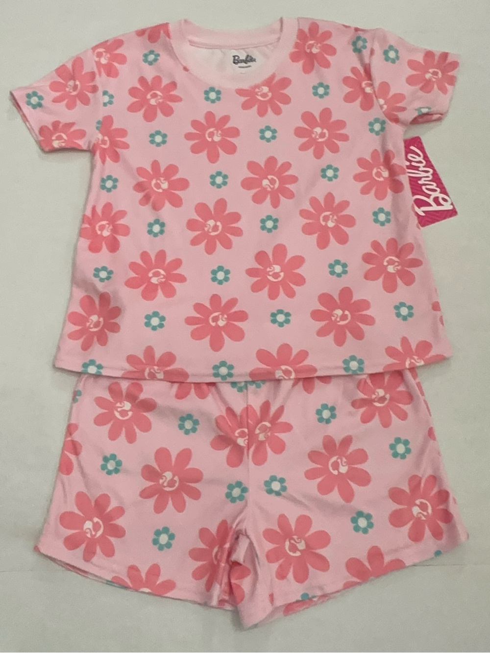 Girls Size 6/6x Barbie Pink Floral Short Sleeve Top and Shorts Pajama Set NWT’s